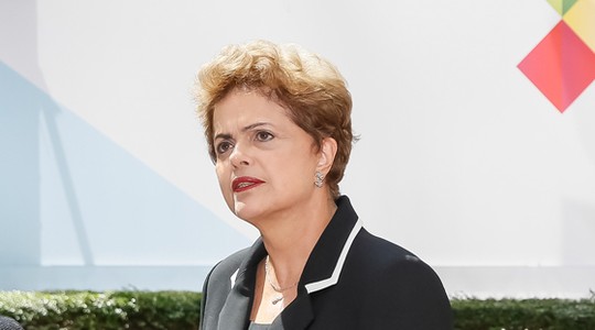 Presidente Dilma Rousseff faz declaração a imprensa após retiro dos Chefes de Estado e de Governo da II Cúpula UE-CELAC (Foto: Divulgação/Roberto Stuckert Filho/PR)