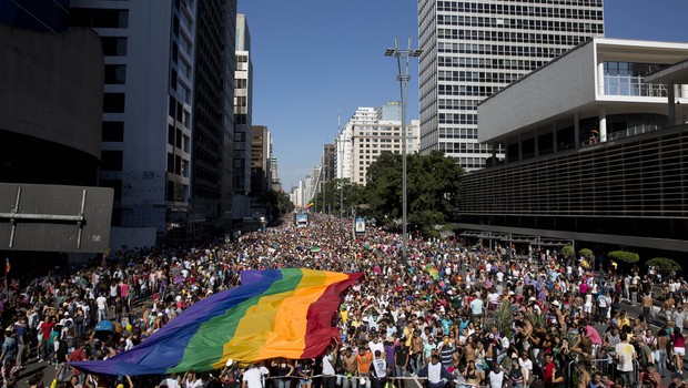 Parada gay em São Paulo (Foto: Andre Penner)