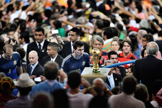 messi taça copa do mundo (Foto: Reuters)