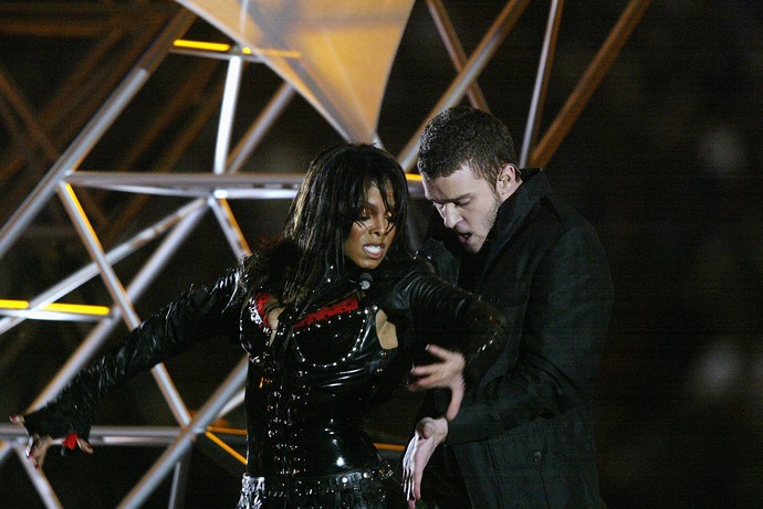 Janet Jackson com o Justin Timberlake superbowl 2004  (Foto: Donald Miralle / Getty Images)