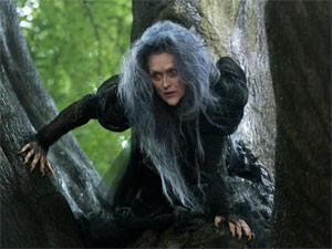 Meryl Streep em cena de 'Caminhos da floresta' (Foto: Divulgação)